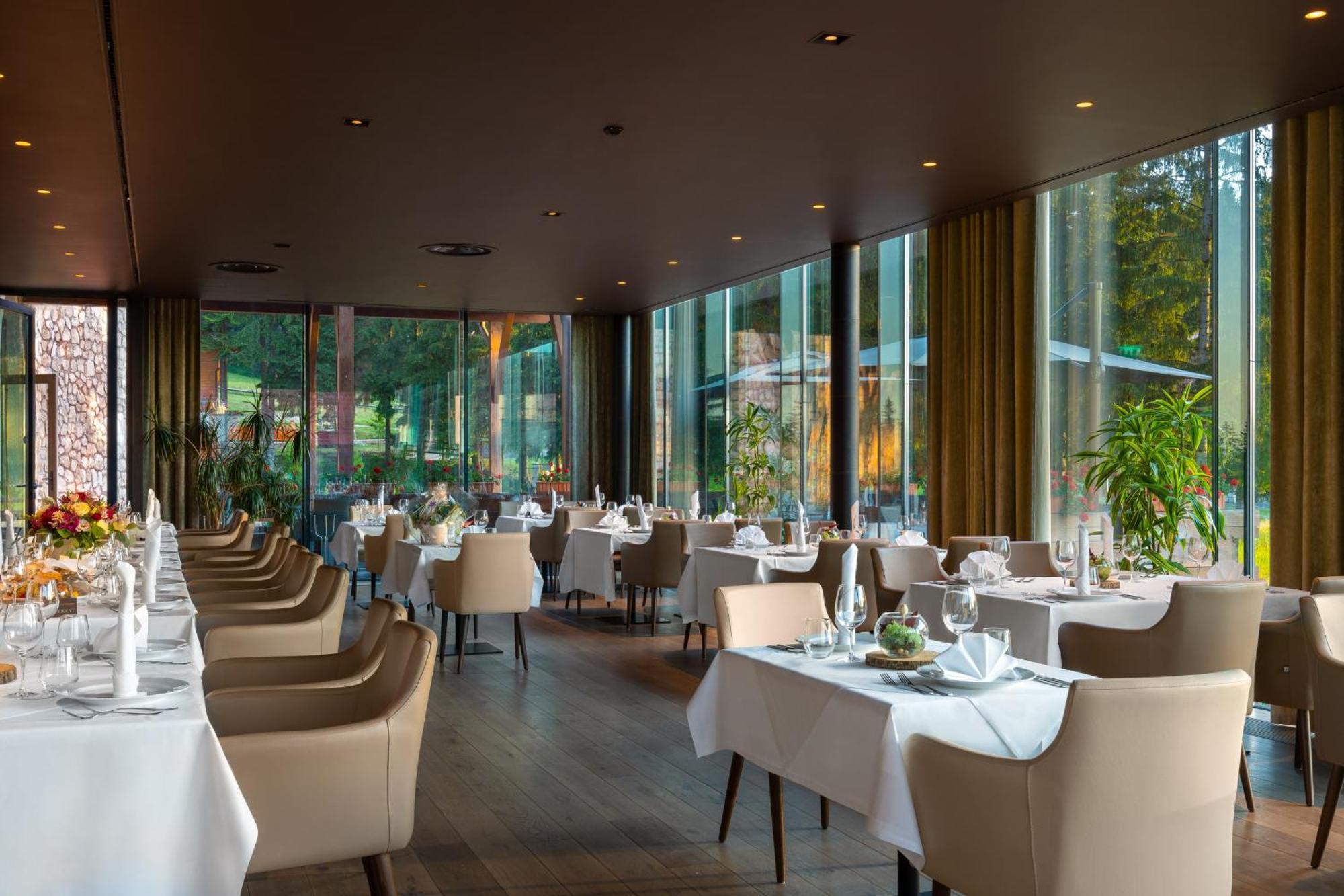 Ana Bradul Hotel